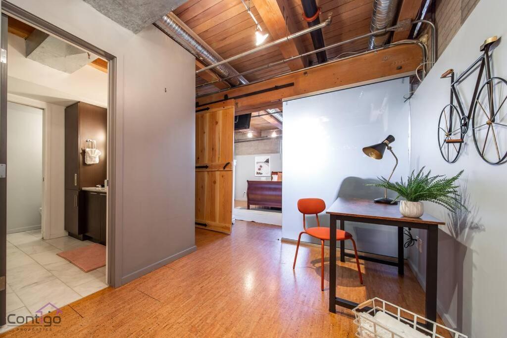 Historic Jd Loft, Near Ice District, Rogers Place, Ug Parking Edmonton Exterior foto