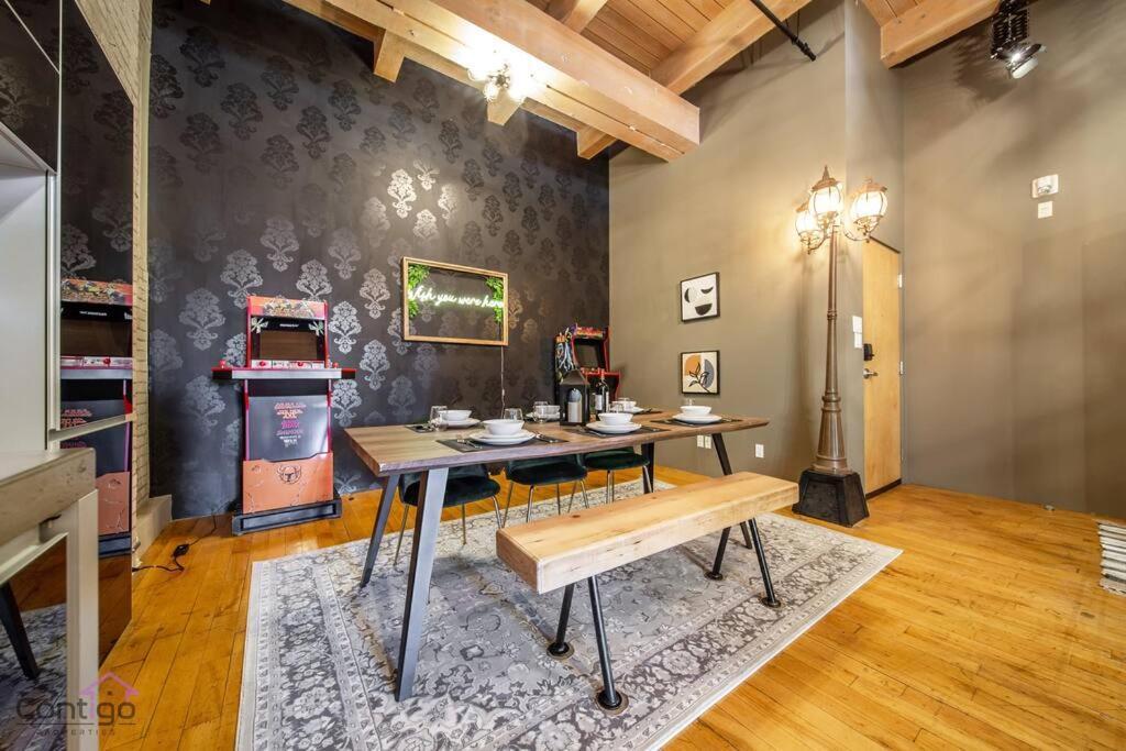 Historic Jd Loft, Near Ice District, Rogers Place, Ug Parking Edmonton Exterior foto